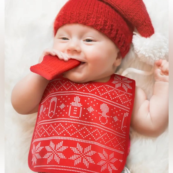 Fred, Chill Baby Dresses to spill Bib & Teether Set NEW in box - Picture 4 of 5